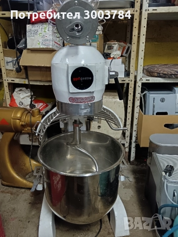 Професионален миксер