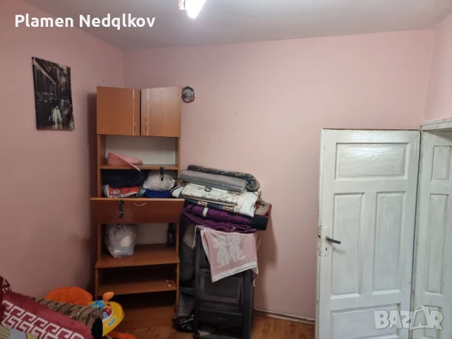 Продавам къща в Аспарухово., снимка 4 - Къщи - 50487521