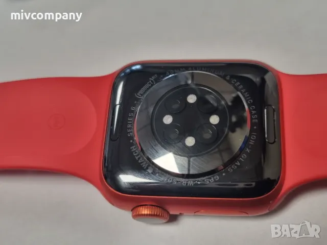 Смарт часовник Apple Watch 6 40мм, снимка 6 - Смарт часовници - 47389460