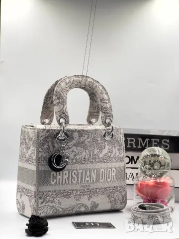 дамски чанти christian dior , снимка 9 - Чанти - 46939883