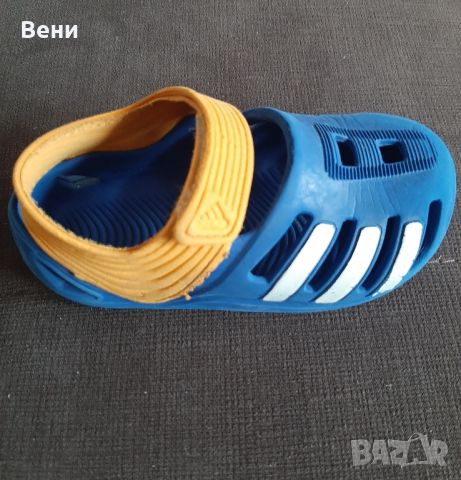 Летни обувки Adidas Crocs, снимка 5 - Детски сандали и чехли - 46198976