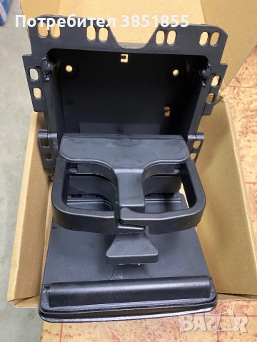 Поставка за чаши (cupholder) за VW Tiguan 5N,Golf Plus 5M, Sharan 7N