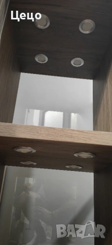 Витрина, шкаф , снимка 3 - Други - 52390901