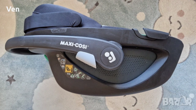 Детски столче за кола и база Maxi Cosi, снимка 2 - Столчета за кола и колело - 53903250
