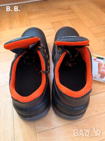 Работни обувки 42, снимка 2 - Други - 53072599