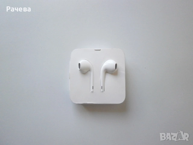 Apple EarPods с Lightning конектор