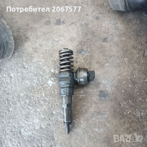 Помпа дюза, снимка 1 - Автомобили и джипове - 46113909