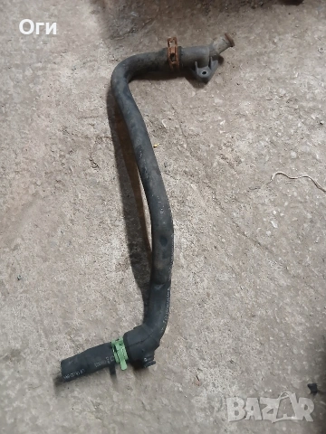 Оригинален маркуч към парното за Фолксваген Транспортер Т4 044121073T, снимка 2 - Части - 53635904