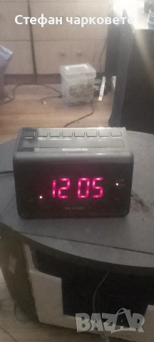 радио приемник часовник и аларма 