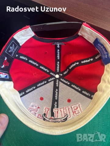 Баскетболна шапка Adidas Originals на Chicago Bulls, снимка 4 - Шапки - 52550508