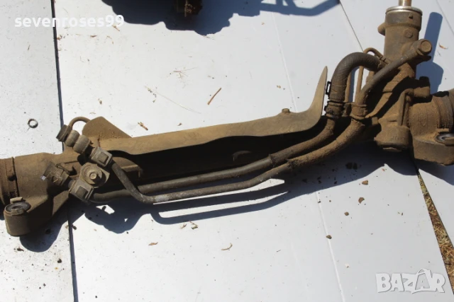 Хидравлична рейка Мазда 3 2008 2.3i 158hp Mazda 3 седан, снимка 3 - Части - 50946578