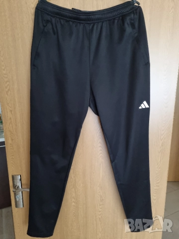 Спортно долнище Adidas Train Essentials, размер L, снимка 3 - Спортни дрехи, екипи - 52233335