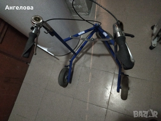 Помощна триколка, снимка 2 - Инвалидни скутери - 53093531
