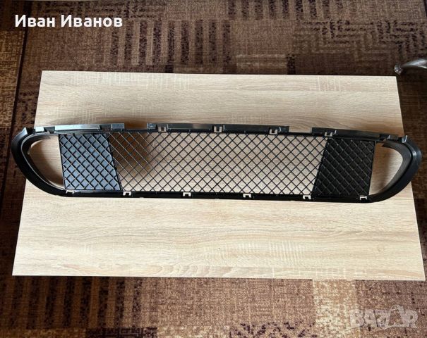 Централна решетка с капачки за броня BMW E60, снимка 1 - Части - 46698493