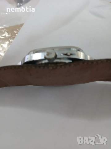 Механична Слава с ден и дата, снимка 6 - Антикварни и старинни предмети - 54246257