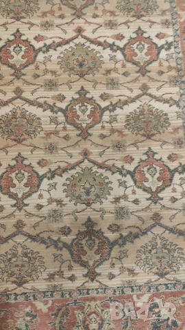 Два килима репродукции на персийски килим Ziegler Sultanabad ,изработени в Egypt, снимка 3 - Килими - 45477335