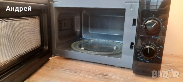 Микровълнова Toshiba, снимка 3 - Микровълнови - 50633633