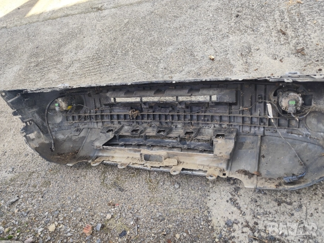 Предна броня -Range Rover Discovery 3, снимка 6 - Части - 52244451