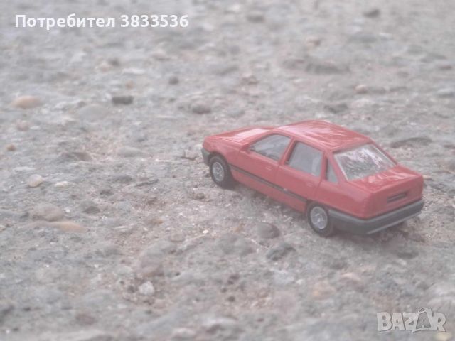 Opel Kadett E Sedan  1984г. – 1993г.  умалени 1:87 колички модели, снимка 5 - Колекции - 45400220