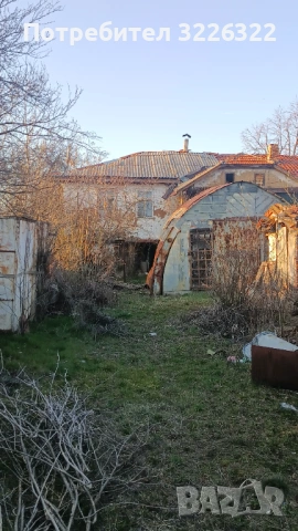 Къща в гр. Брезник , снимка 2 - Къщи - 53855959