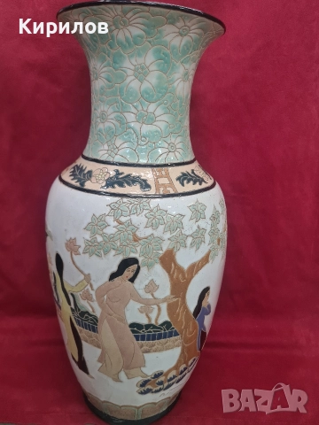 Голяма Стара Порцеланова Ваза! 