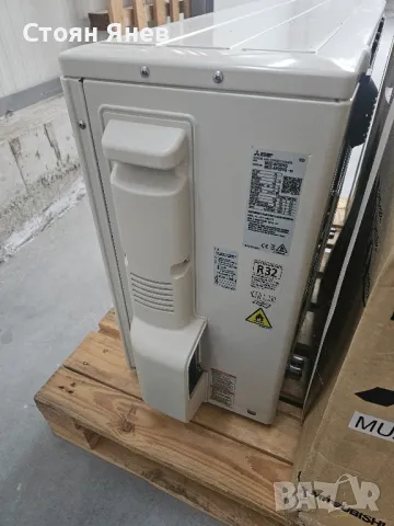 Външно тяло на климатик Mitsubishi Electric MUZ-AP25VG, снимка 3 - Други машини и части - 48351931