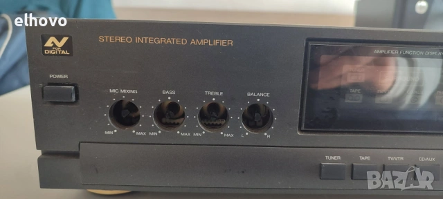 Стерео усилвател Universum V46010, снимка 6 - Ресийвъри, усилватели, смесителни пултове - 53257057