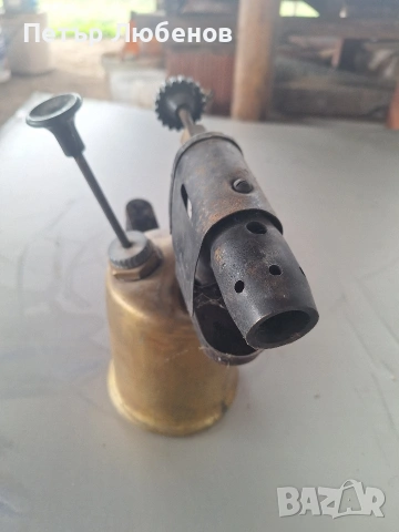 Бензинова горелка