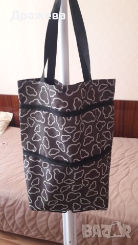 Сгъваема пазарска чанта  с колелца-нова, снимка 7 - Чанти - 45880927