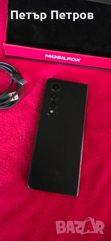 Samsung Galaxy Z Fold 4 12GB RAM 256GB Black-Работи само предния/малкия/ дисплей!, снимка 5 - Samsung - 52639027