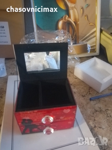 бижутерка, снимка 2 - Декорация за дома - 52531432