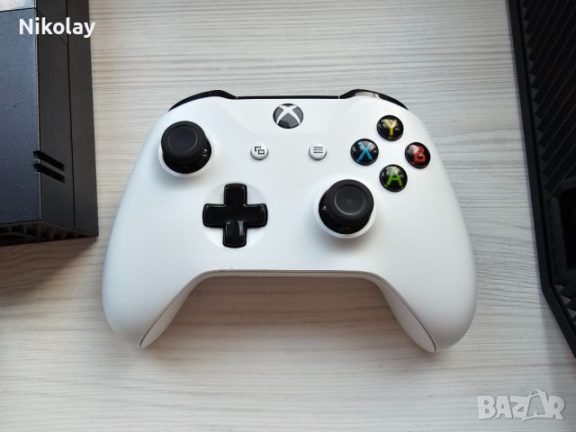 Xbox one - Пълен комплект, снимка 4 - Xbox конзоли - 45952296