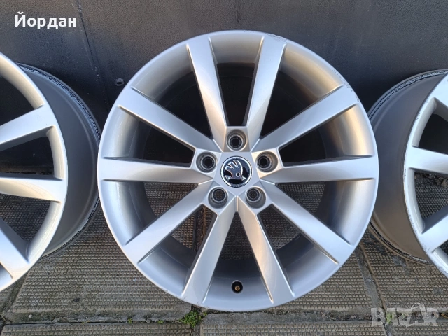  ОРИГИНАЛНИ джанти 18 ' цола 5x112 57,1 Шкода Октавия / Skoda Octavia ET51, снимка 10 - Гуми и джанти - 53025333