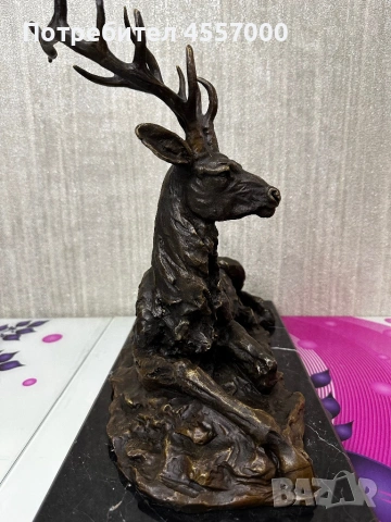 Масивна бронзова скулптура „Легнал Елен“ – 13 кг, подпис Milo, снимка 2 - Антикварни и старинни предмети - 53406129