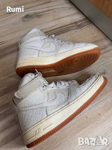 Оригинални кецове Nike Air Force 1 Hi Prm! 37,5 н, снимка 6 - Кецове - 46506909