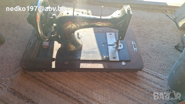 продавам стари шевни машини за ремонт и за резервни части, снимка 2 - Колекции - 53474717