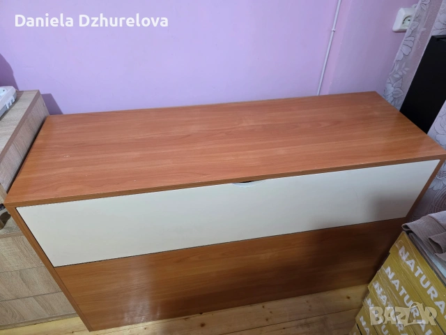 Продавам Приста с матрак, повдигащ механизъм и ракла, снимка 3 - Спални и легла - 53141653