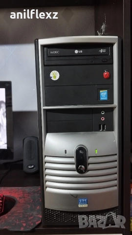 Настолен Компютър , снимка 2 - Работни компютри - 52827490