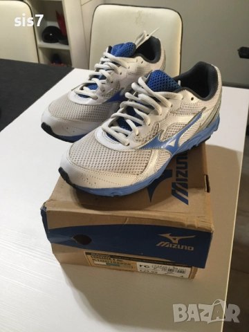 дамски оригинални маратонки Mizuno