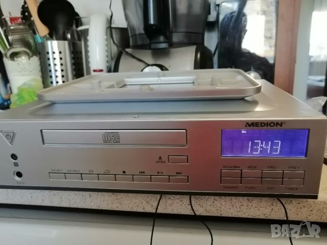 Кухненско радио с CD MP3 плейър и таймер за готвене MEDION MD 83963, снимка 11 - Радиокасетофони, транзистори - 45926160
