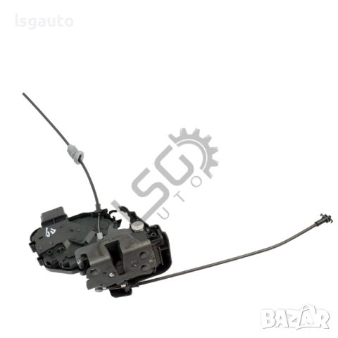 Брава предна дясна врата Volvo C30 2006-2012 ID: 130910, снимка 1 - Части - 46740267