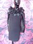 Екстравагантна черна къса рокля по тялото с дължи кожени ръкави и шикозно деколте от цветя С, снимка 1 - Рокли - 45933907