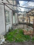 Къща с просторен двор в центъра на село Горица, община Попово, снимка 5