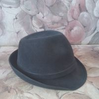 Продавам винтидж шапка от истински кастор , снимка 2 - Шапки - 45267304