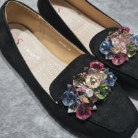 Дамски обувки мокасини с кристали, снимка 1 - Дамски ежедневни обувки - 45387410