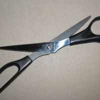 Ножица 21 см, неръждаема, пластмасови дръжки, запазена, снимка 5 - Други инструменти - 45285005