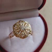Дамски златен пръстен с циркони , снимка 2 - Пръстени - 45338069