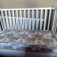 Дървена кошара Арбор с матрак, снимка 4 - Бебешки легла и матраци - 45695528