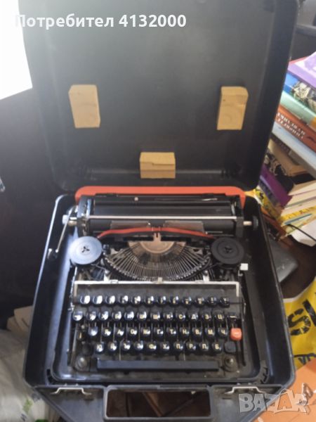 Продавам стара пишещта машина., снимка 1
