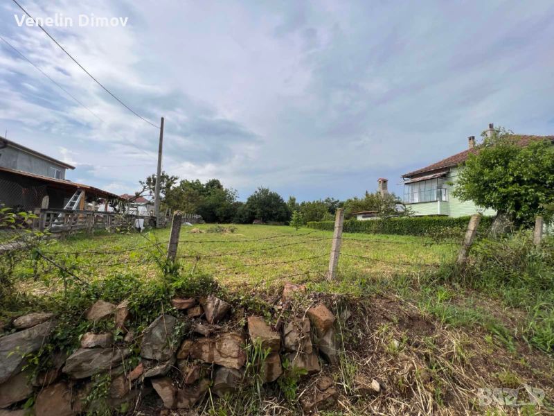 Парцел в Д. Оряховица, близо Горна Оряховица и Велико Търново, снимка 1